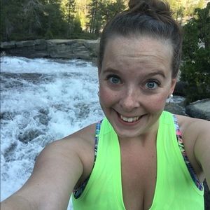 Meet your Posher, Nicole